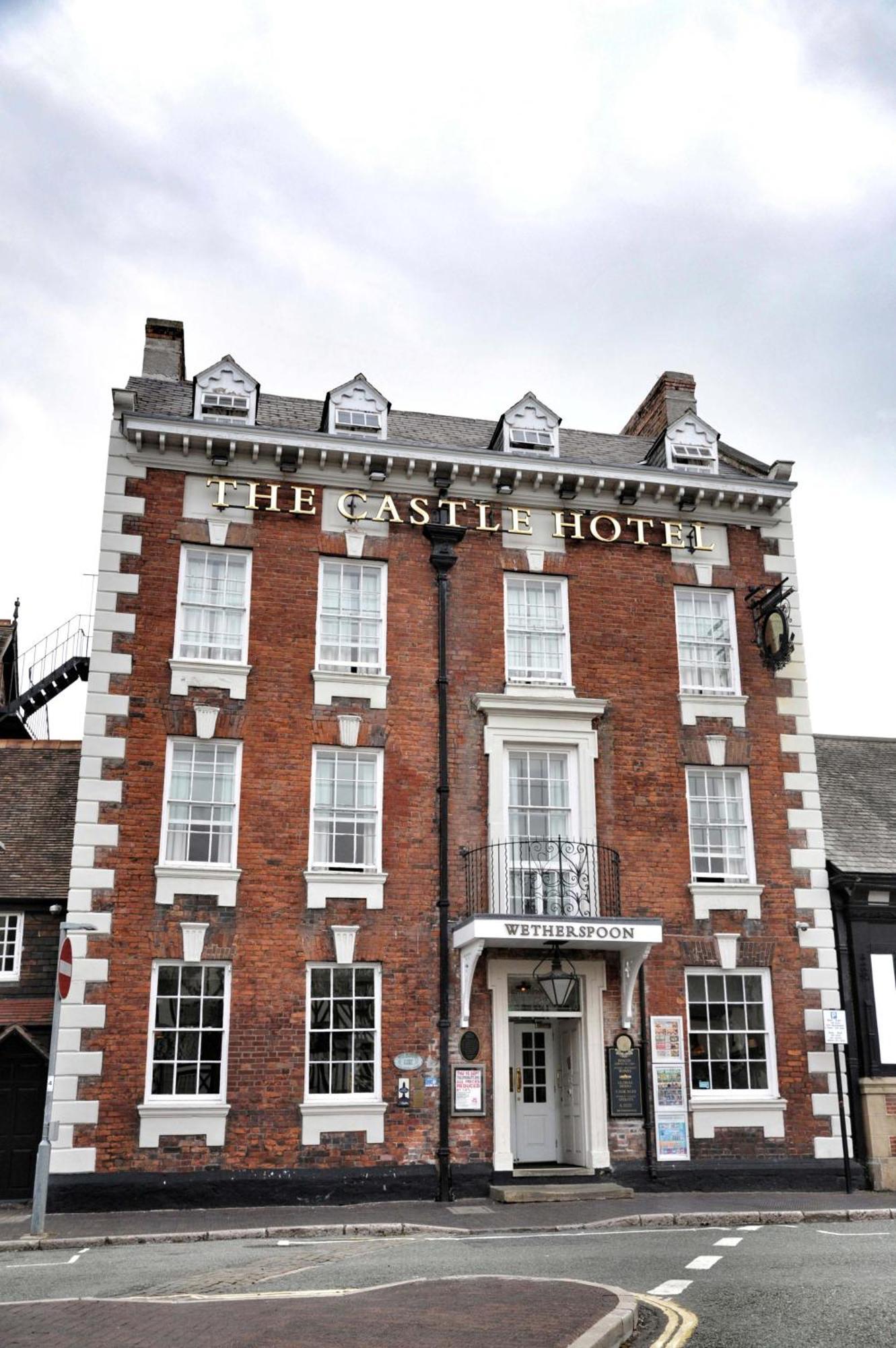 The Castle Hotel Wetherspoon Рітін Екстер'єр фото